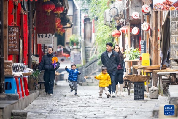 重庆酉阳：古镇焕新韵 旅游绘新篇