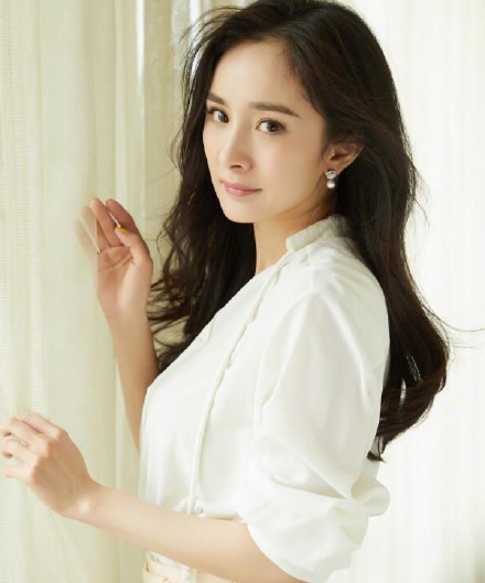 红红火火的杨姓女星！杨紫杨幂杨颖，谁能成为影视圈一番