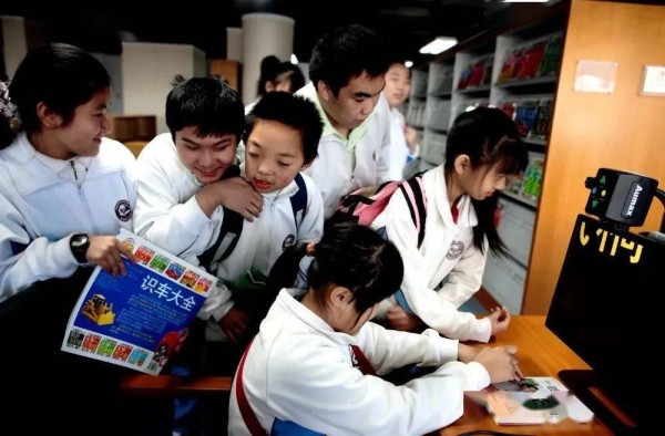 照亮盲人生活的那道光——记盲人阅读数字化推广工作