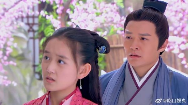 杨过和大师傅不对付，周蓉为留下大他，出损招赶走杨过