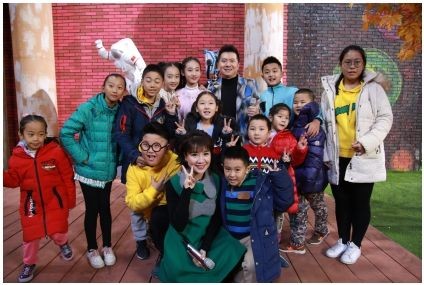 受欢迎的红果果绿泡泡