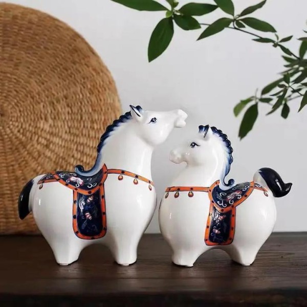 景德镇陶溪川创意集市：年轻人手工艺的聚集地与交流平台