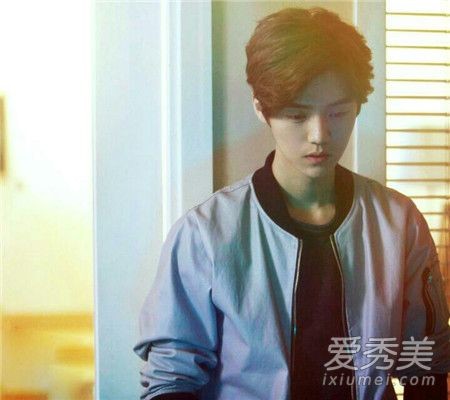 鹿晗解约事件怎么回事始末回顾 鹿晗解约SM公司成功了吗