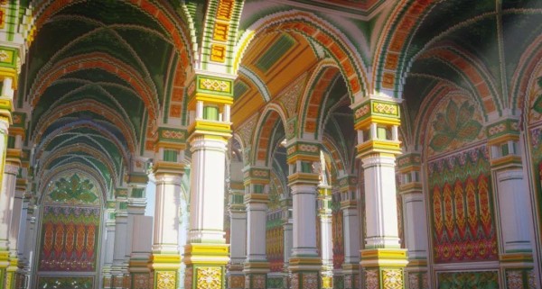 创造节中的热情与创新：从建筑到解密的精彩历程