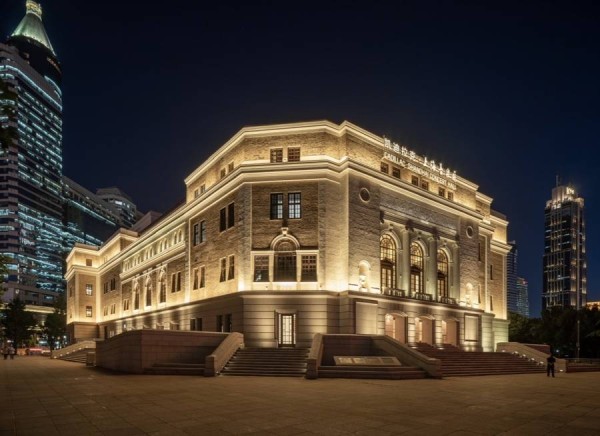 再签三年！这座百年音乐厅与它的风范伙伴，继续为城市奏响艺术普惠之音