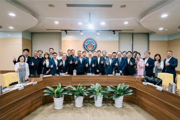 观光业忧关税战冲击　团旅销售量下滑8%