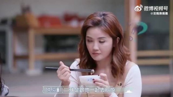 阿娇吐槽前夫经济实力差消费层级悬殊，容祖儿反应真实