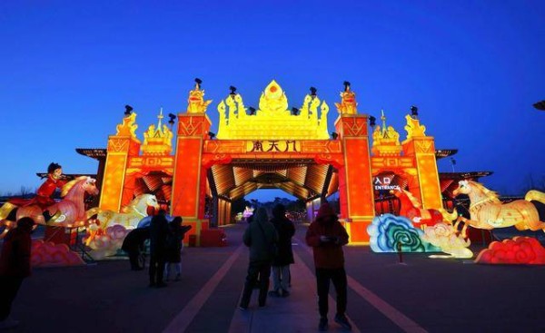 世园今晚点亮“天宫灯会”！2.5公里游线“大闹天宫”