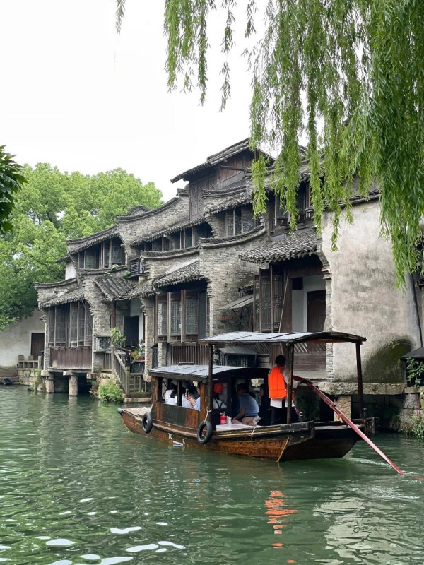 杭州出行指南，车游杭州全解析，这样玩才地道