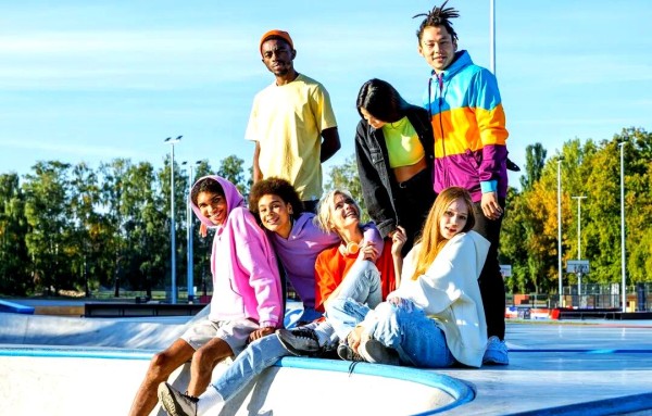 2023年时尚趋势:可持续与运动休闲引领潮流