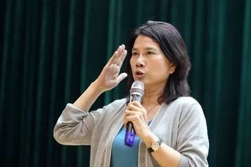 励志丨“铁娘子”董明珠的成功之道