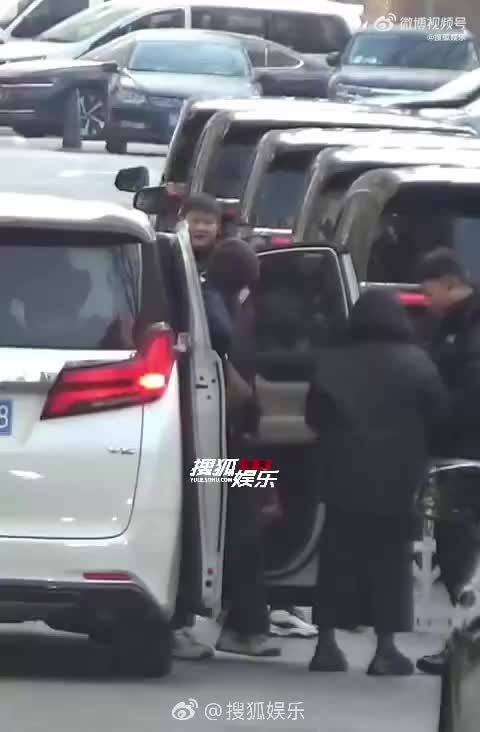 宋威龙现身啦！期待精彩舞台