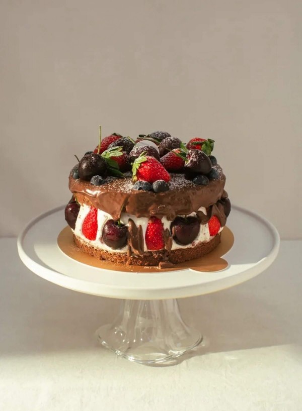 環球購物中心新年美食指南：福華鮑魚佛跳牆、望月蝴蝶酥與富錦樹年菜六品