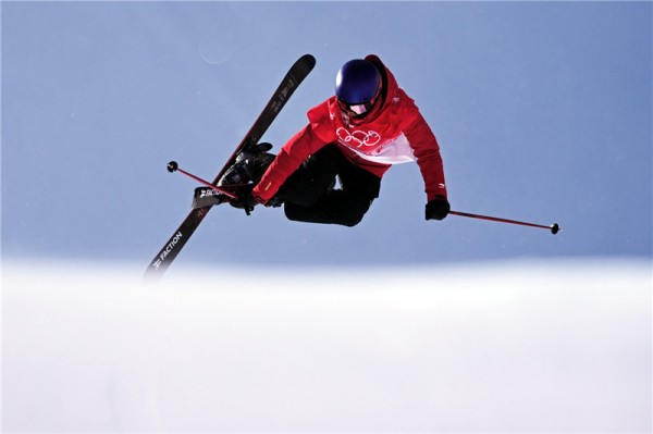 更快、更高、更强——更团结 奥林匹克之光闪耀北京冬奥会