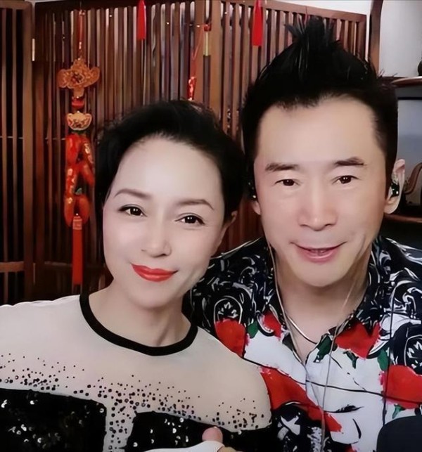 26年零绯闻！戏里戏外是夫妻，这对老戏骨把丁克做成了榜样