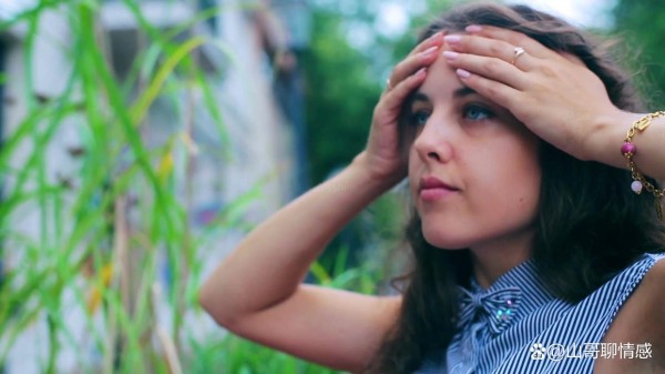 幸福的婚姻需两个人来成全，而不幸的婚姻只需一个人不负责任