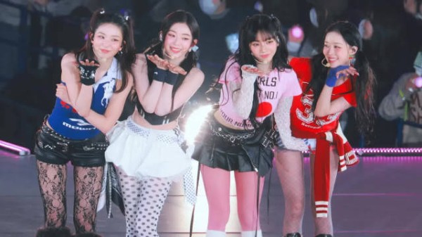 裴珠泫&姜涩琪×柳智敏&金玟庭 