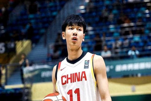 选秀平台Rivals26届全美高中生榜单：张博源升到第25 郇斯楠第57