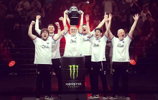 电竞赛事亮点：Vitality卫冕与多项赛事新动态