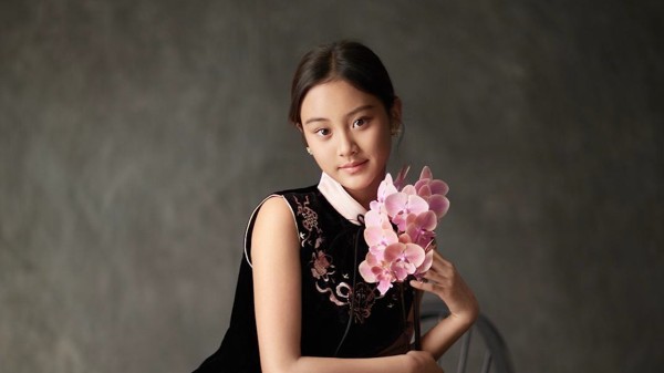 甜馨被传签约乐华出道进军娱乐圈，本人下场辟谣：没有签约