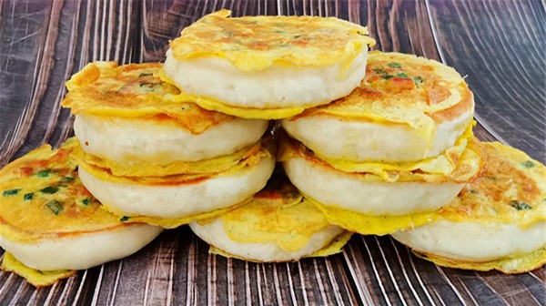 不揉面，不擀面，学会这做法，早上不耽误睡懒觉，营养好吃易消化