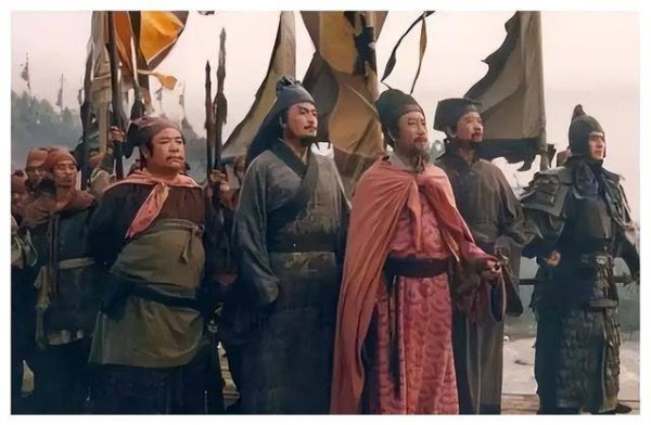 除了水泊梁山外，水浒中最强大的山头是哪个？二龙山不算第一