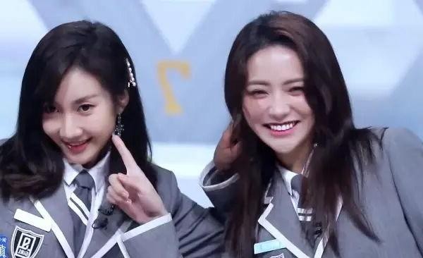 选秀节目背后：选手们的艰难抉择与激烈竞争