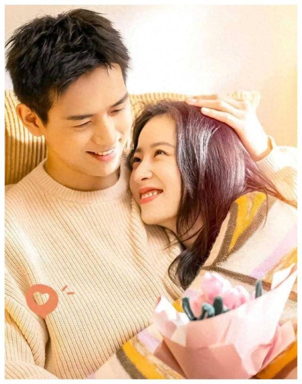 追踪热门明星, 看看他们近况，更新于适，侯明昊等！