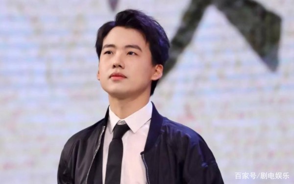 德云社“八卦”不断，但三年前的“艺人大危机”，才是惊心动魄