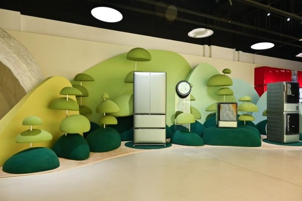 家电科技与艺术共舞，MINIJ小吉艺术中心虹桥天地店华丽启幕