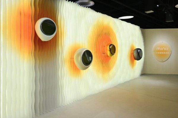 家电科技与艺术共舞，MINIJ小吉艺术中心虹桥天地店华丽启幕