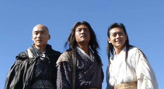 段誉虚竹退隐后，有两人惊艳武林，一位横行武林，一位替萧峰报仇