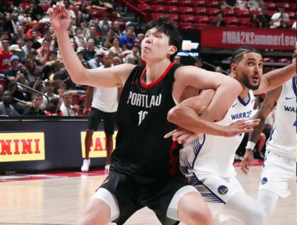 杨瀚森如何成为中国男篮历史第二人？拓记：能打出此人的水平就行