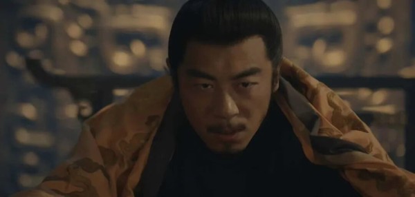 ▲《太平年》中赵匡胤黄袍加身场景（图/视频截图）