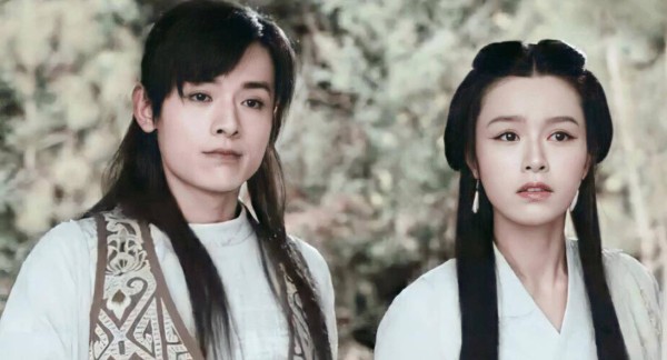 难怪金庸没写张无忌的结局，旧版的他很惨，新版中却娶了2位娇妻