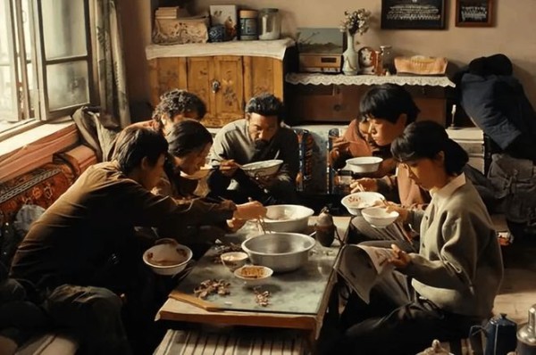 央视《生命树》凭啥爆？胡歌演技，杨紫颜值，周放衣品绝了！