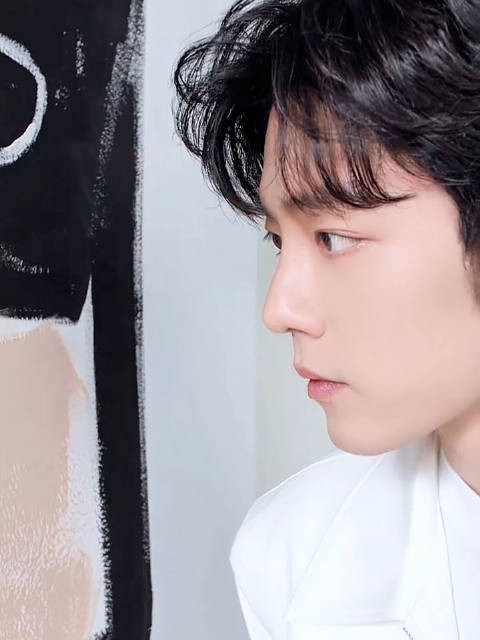 这一身白也帅的太耀眼了