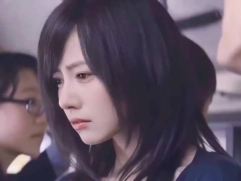 高圆圆时光淬炼从容美,专业敬业真诚善良铸就魅力