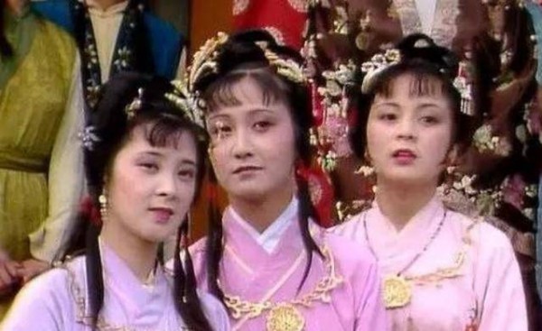 难怪《红楼梦》曾是禁书，你看迎春什么身世？作者映射真胆大！