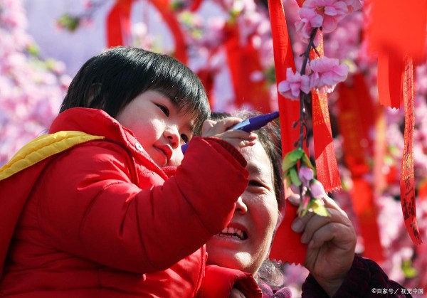 欢乐中国年：2024 年春节各地趣事集锦