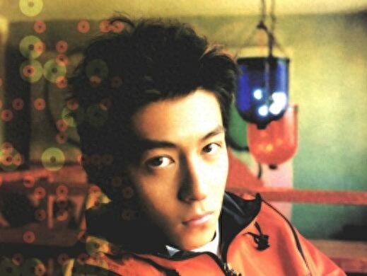 娱乐圈中被众人热议褒贬不一的明星艺人，你最喜欢谁