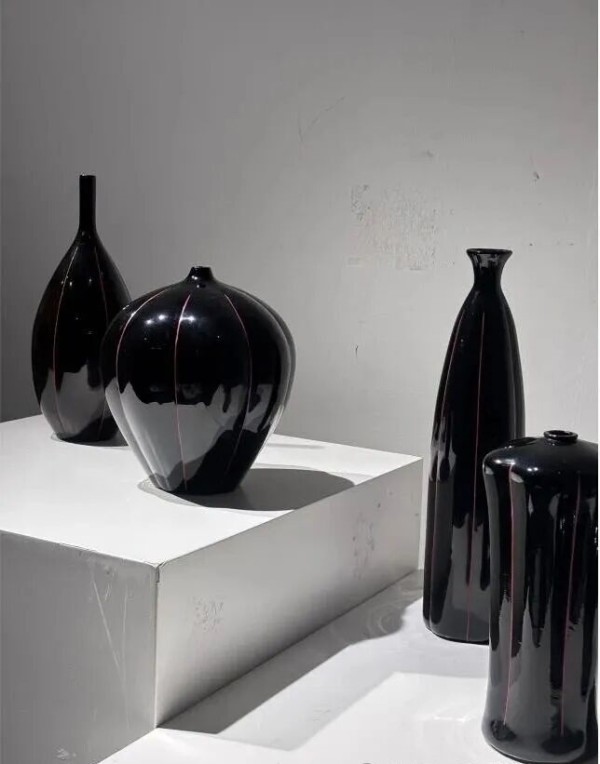 俏也不争春:湖北美院手工艺作品展