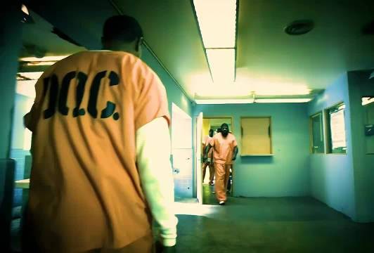 千万不要惹一个会中国功夫的小黑，人狠话不多