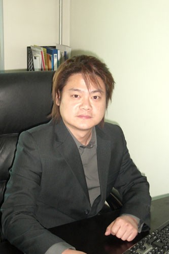 音乐人季忠平--领路当今流行乐坛