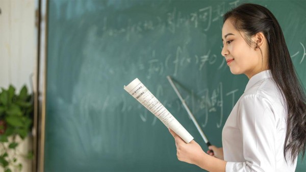 一个女人不主动找你，也不提分手，那是这个意思