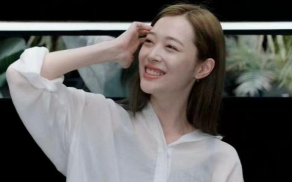 崔雪莉生前纪录片痛斥韩国娱乐圈：我们都是傀儡，谁会在乎我累不…