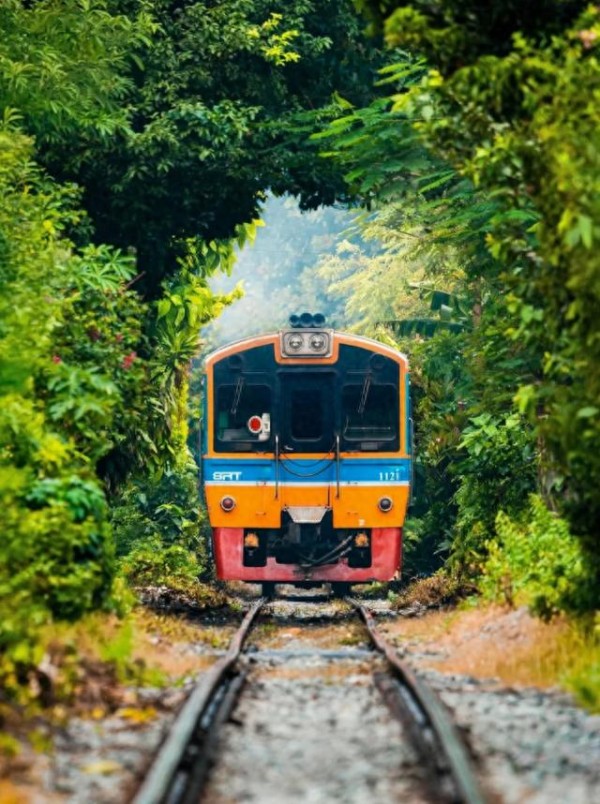 旅行,乐趣藏在每一个转角