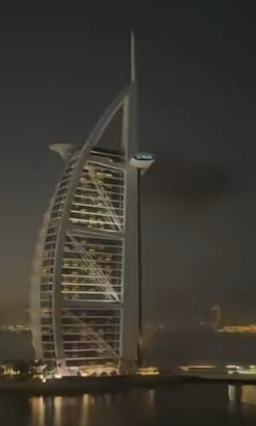 迪拜机场被炸，李茂弦子度假滞留，发视频称想回家