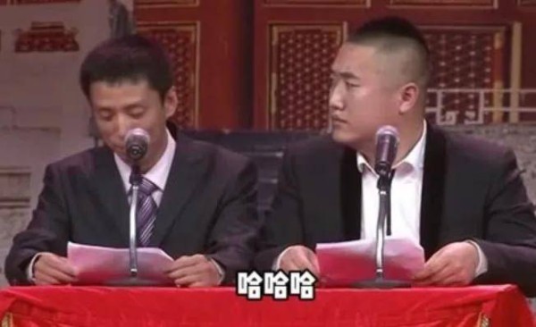 冯巩也没想到,新年刚过去15天,师弟贾旭明靠一行为实现口碑暴涨