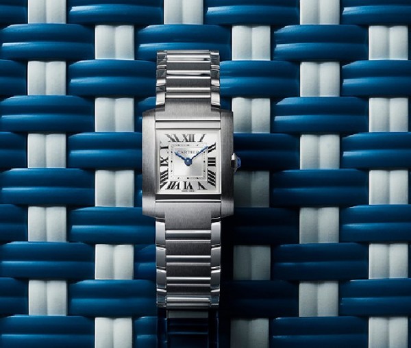 卡地亚腕表偷停解决方法详解（专业维修技巧与日常保养建议）